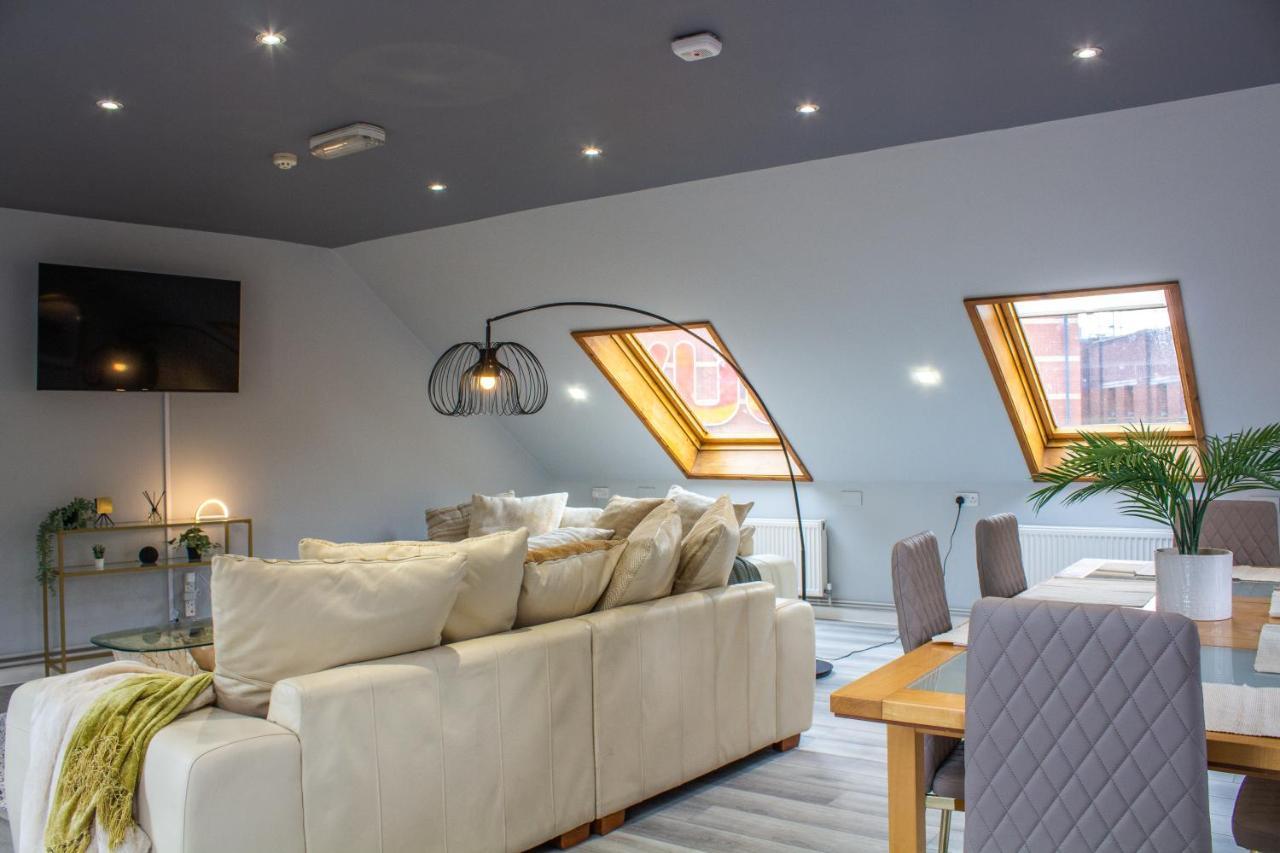 The Loft At Utopia Penthouse By M-Groupsa Swansea Esterno foto