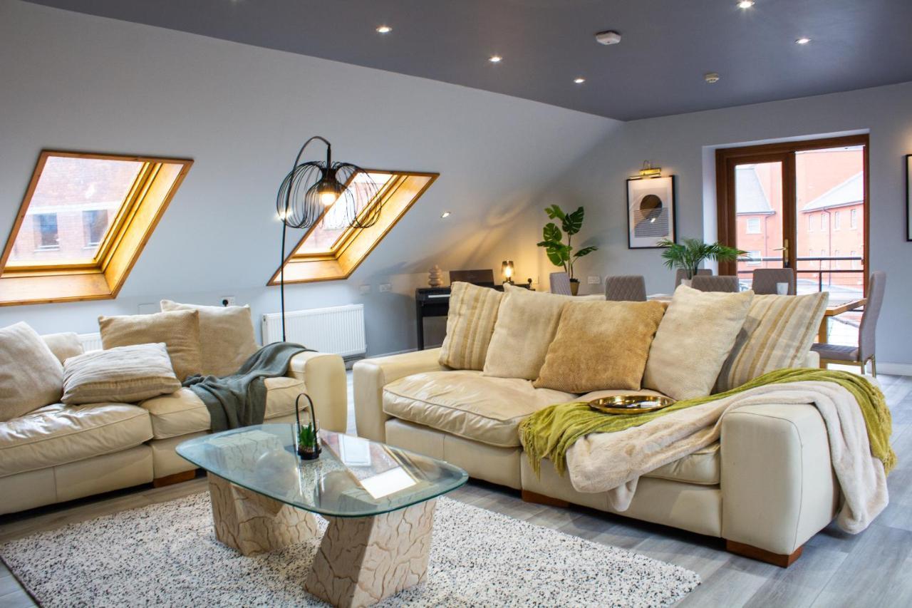 The Loft At Utopia Penthouse By M-Groupsa Swansea Esterno foto