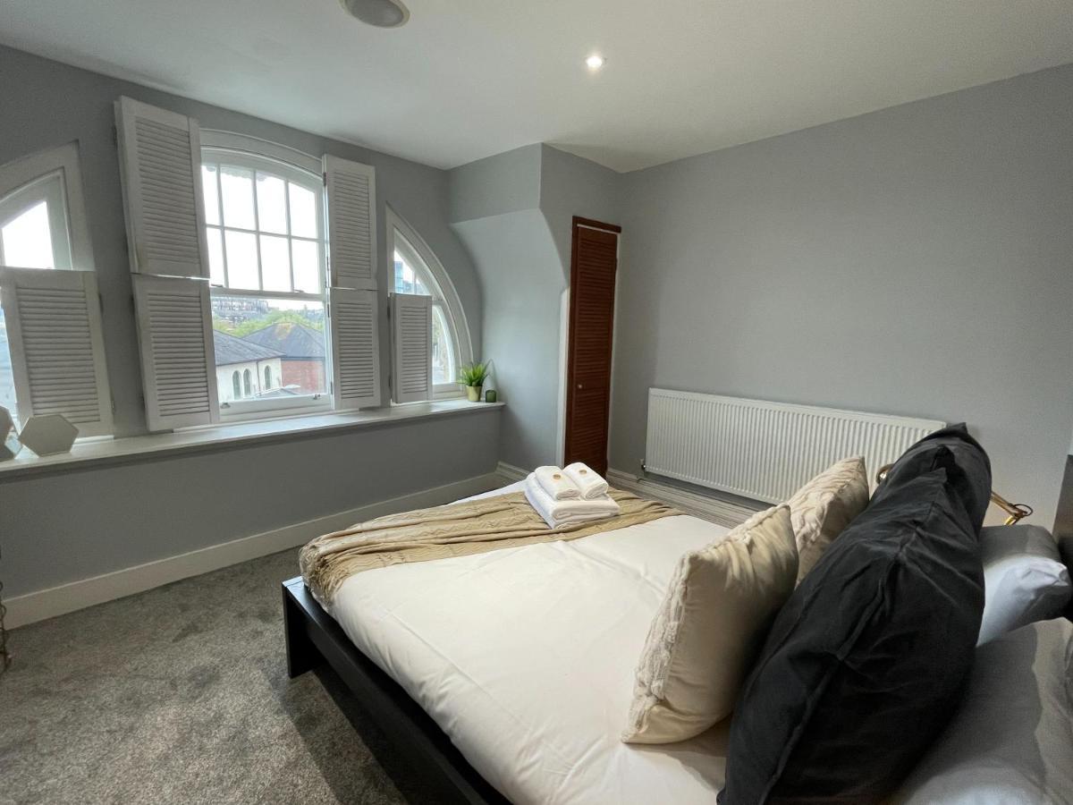The Loft At Utopia Penthouse By M-Groupsa Swansea Esterno foto