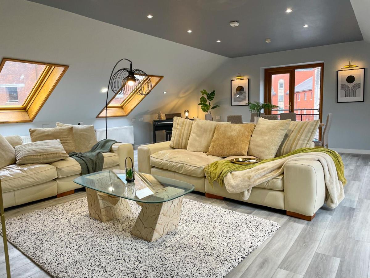 The Loft At Utopia Penthouse By M-Groupsa Swansea Esterno foto
